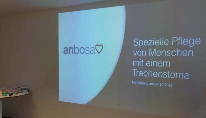 Erste Inhouse-Schulung Pflege von Menschen mit einem Tracheostoma
